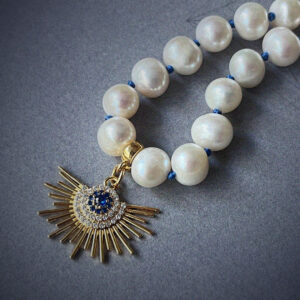 collier perles soleil bleu culture naturelles enfilage